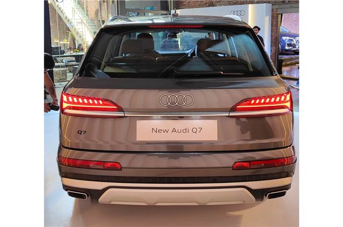 2025 Audi Q7 facelift rear